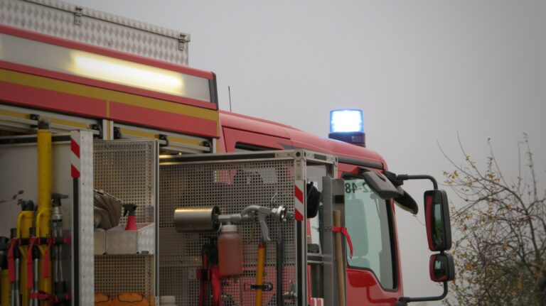 VEICOLI IN SERVIZIO DI SOCCORSO E POLIZIA: SONO SANZIONABILI?